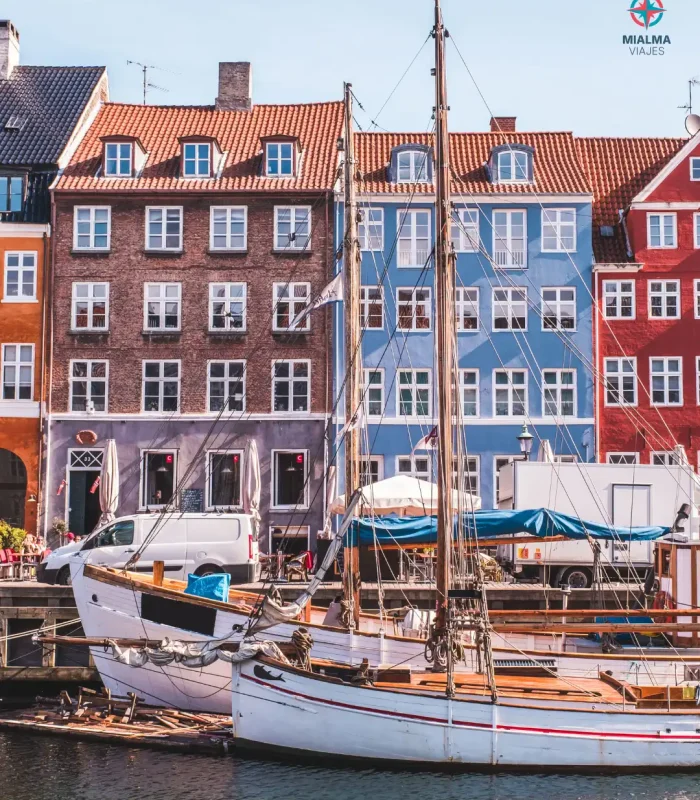 Vista del puerto de Copenhague, Dinamarca.